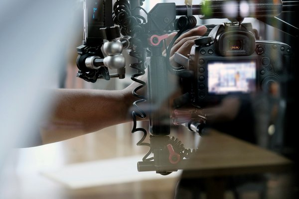 Boite de production : l'art de capturer des émotions visuelles