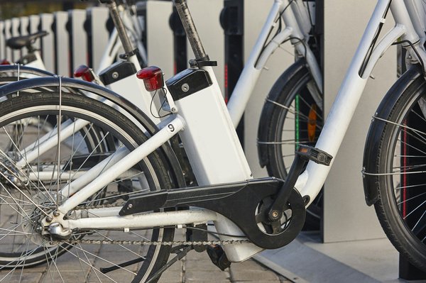 Vélos et accessoires : les incontournables de 2024